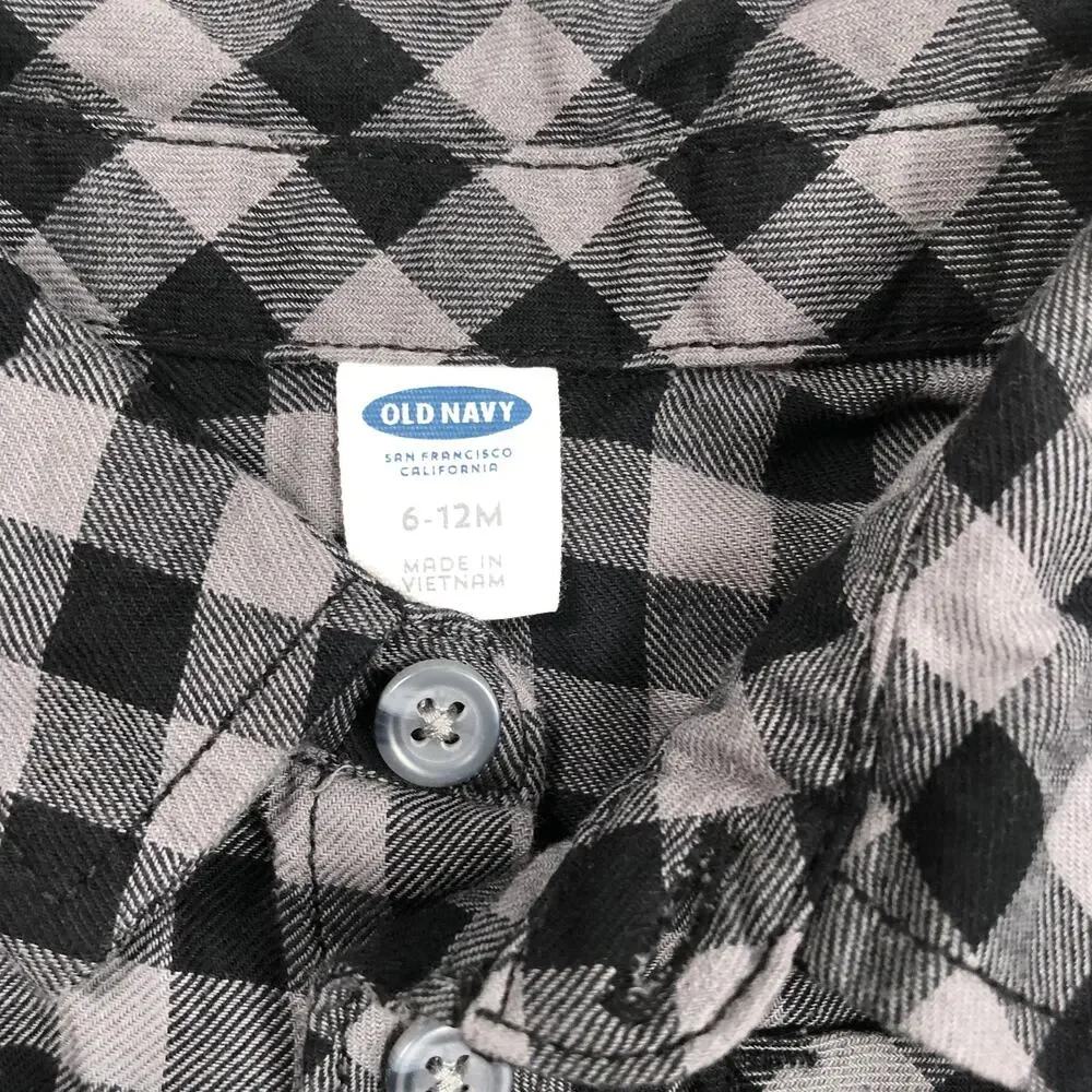 OLD NAVY PLAID ROMPER SIZE 6/12M